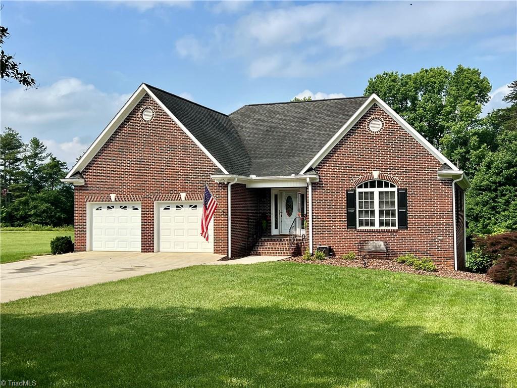 176 Eva Lane, Lexington, North Carolina image 1