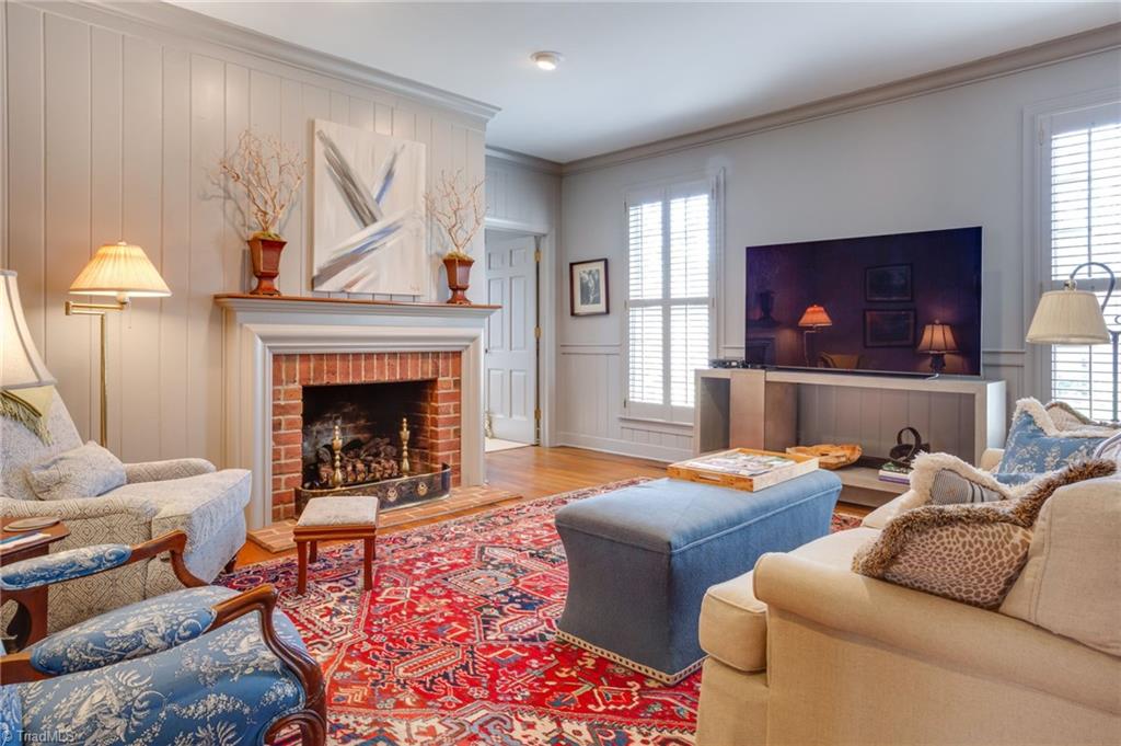 3016 Lake Forest Drive, Greensboro, North Carolina image 4