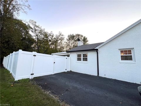 A home in Mount Airy