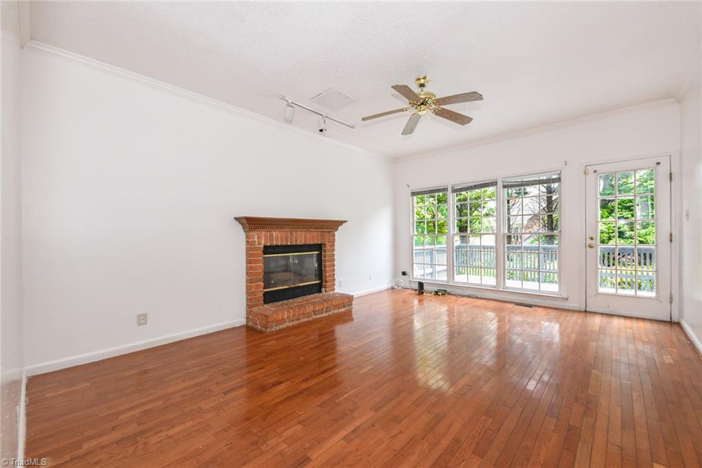 3401 Oliver Drive