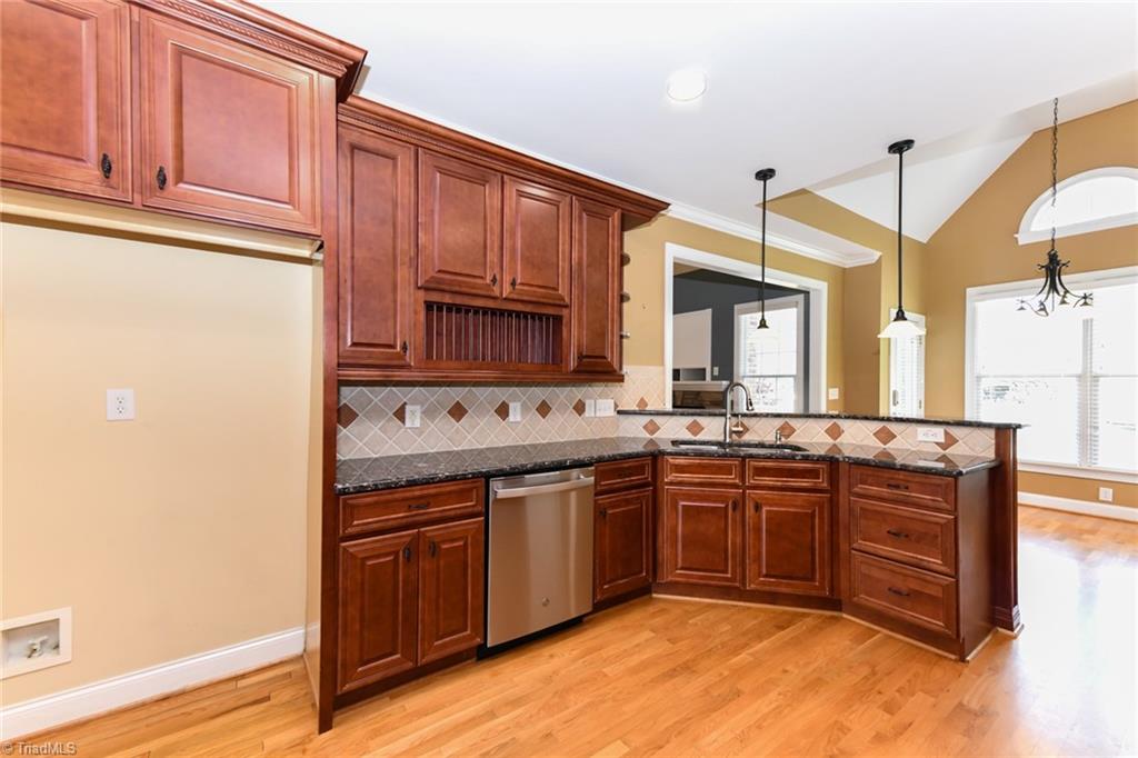 5806 Mabe Drive, Oak Ridge, North Carolina image 10