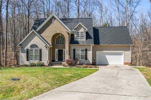 Homes For Sale - 7843 Spencer Brook Drive<br/> Summerfield, NC 27358