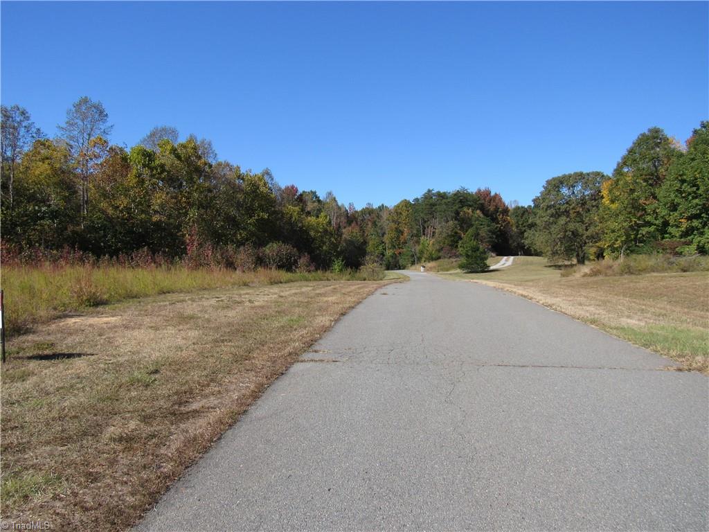 618 Crystal Cove Lane, Yanceyville, North Carolina image 8