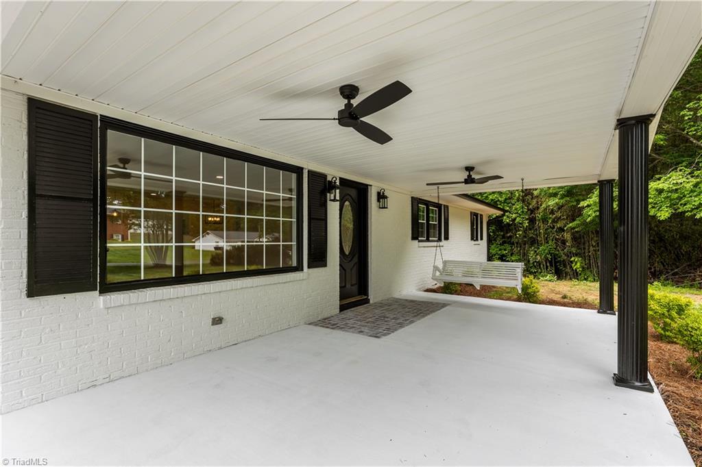 6006 Jeannine Drive, Lewisville, North Carolina image 9