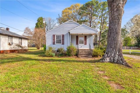 Homes For Sale - 900 W Monroe Street<br/> Rockingham County, Mayodan, NC 27027