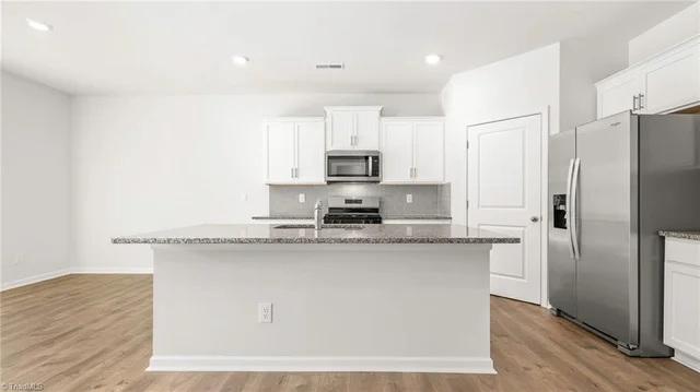 6600 Grogan Hill Road, photo 5 of 20