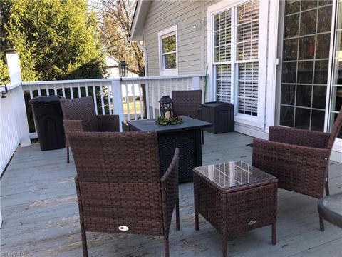 A home in Mount Airy