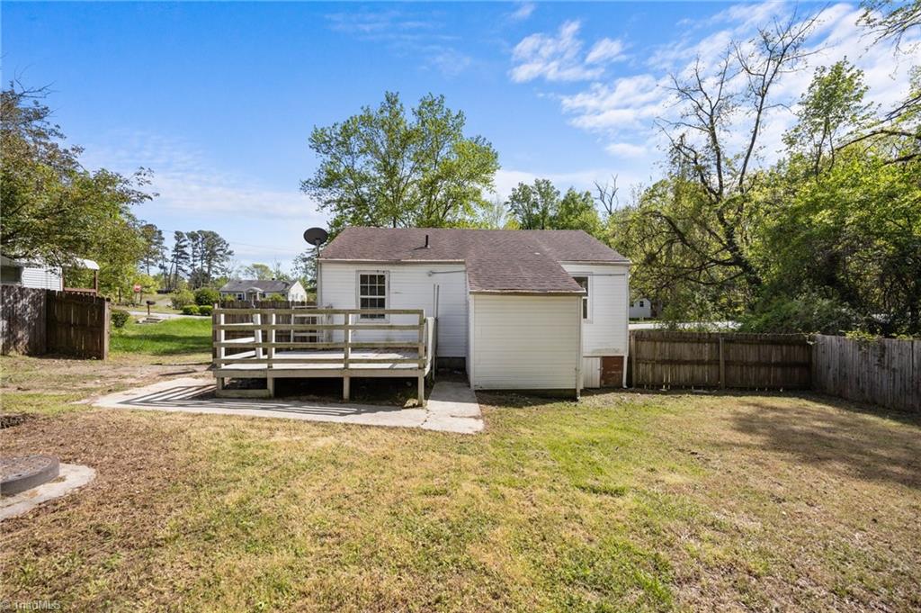 1702 J Avenue, Greensboro, North Carolina image 19