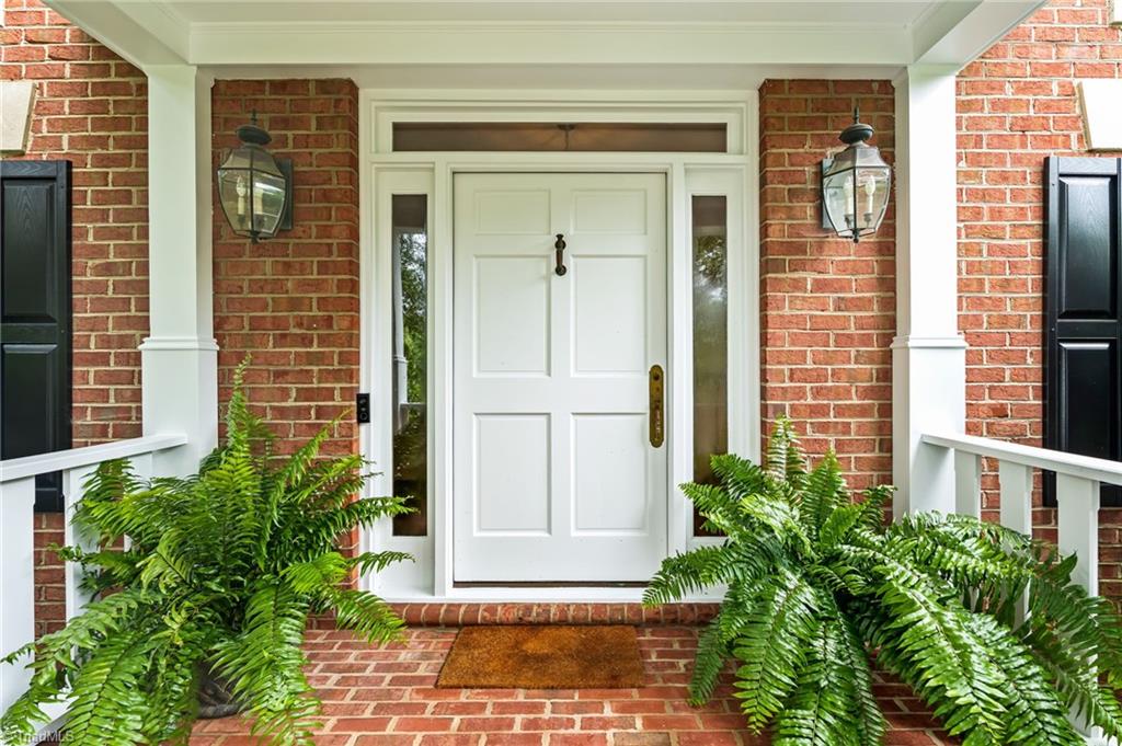 1706 Heathcliff Road