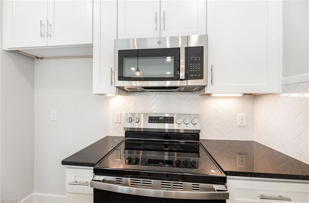 Photo of 4651 Canter Park Lane, Greensboro, NC 27410 (MLS # 1204643)