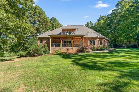 A home in Pfafftown