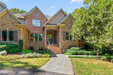 A home in Pfafftown