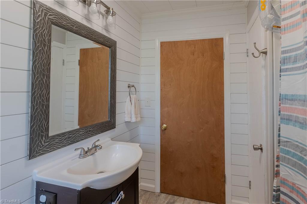 5446 Siloam Road, Siloam, North Carolina image 18