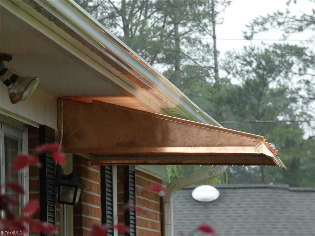 300 E Lee Avenue, Yadkinville, North Carolina image 3