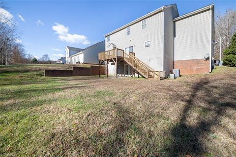 A home in Pfafftown