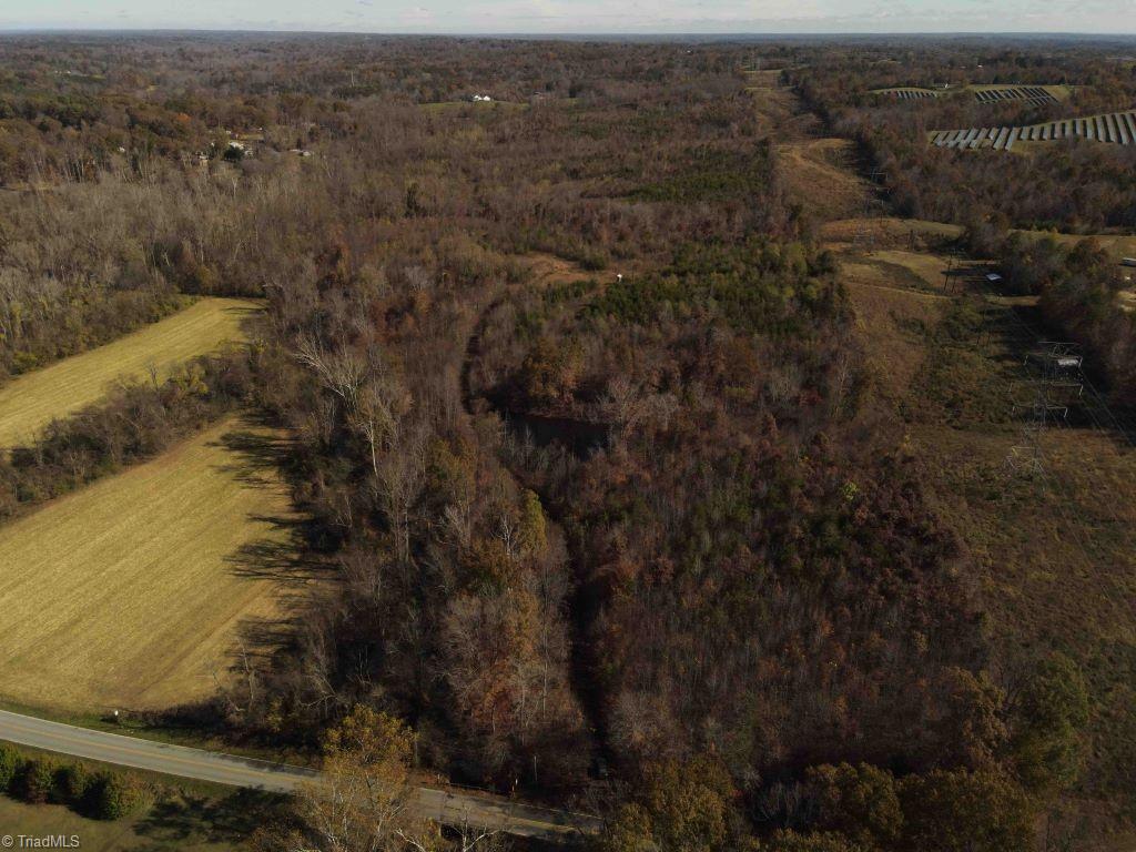 1982 Wolf Island Road, Reidsville, North Carolina image 4