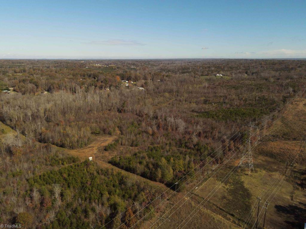 1982 Wolf Island Road, Reidsville, North Carolina image 10