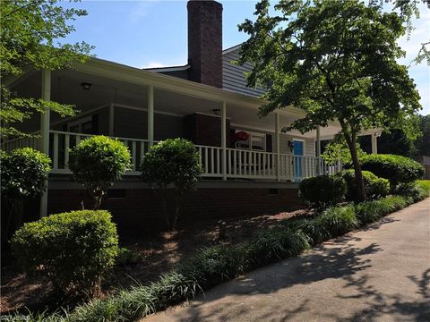 A home in Thomasville