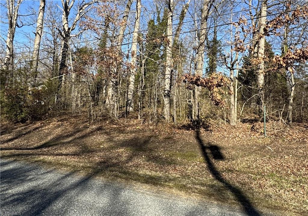 00 Myers Drive, Thomasville, North Carolina image 2