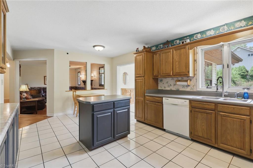 137 Clint Lewis Road, Boone, North Carolina image 16