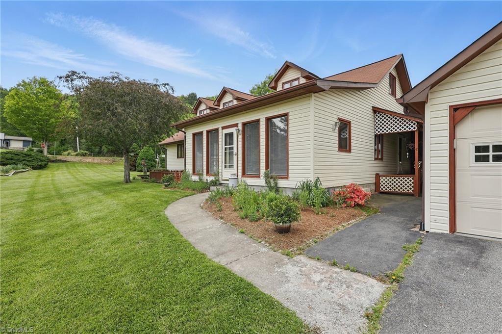 137 Clint Lewis Road, Boone, North Carolina image 46
