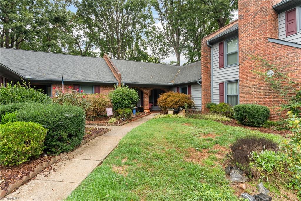 2346 Brandt Village, Greensboro, North Carolina image 37