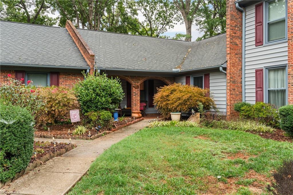 2346 Brandt Village, Greensboro, North Carolina image 38