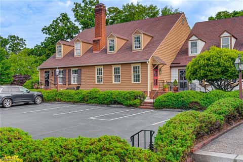 Photo for 101 N Park Drive J