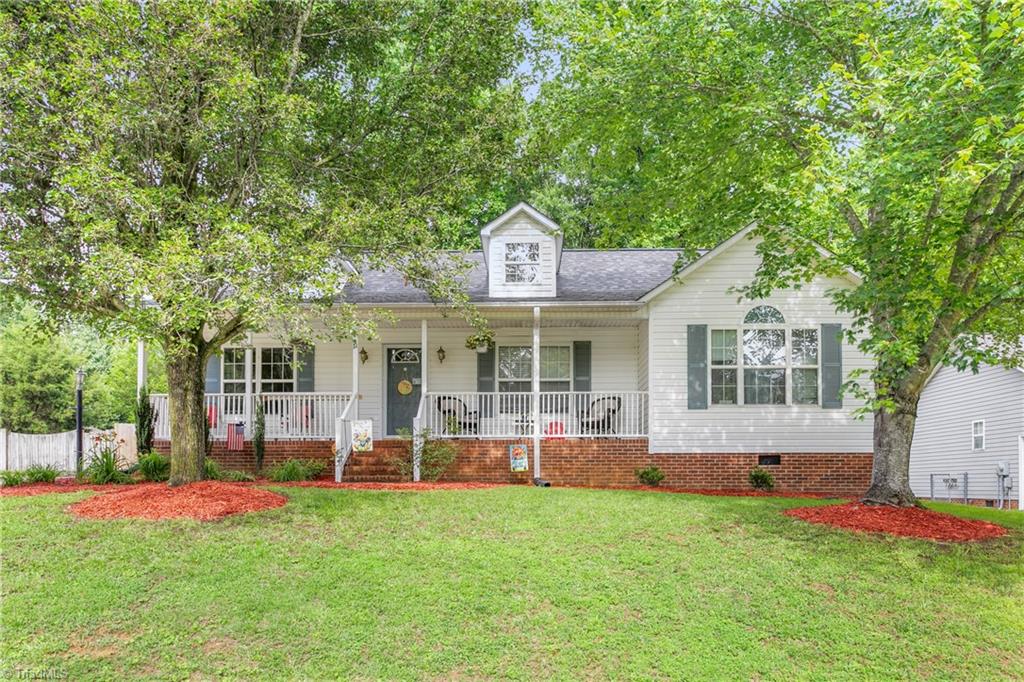 11 Cedar Branch Drive, Thomasville, North Carolina image 3