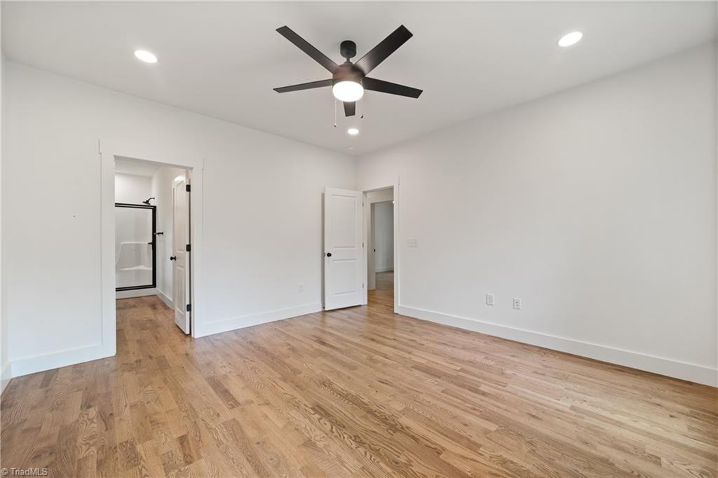 Yadkinville, North Carolina 27055, United States, 3 Bedrooms Bedrooms, ,2 BathroomsBathrooms,Residential,Active,173011