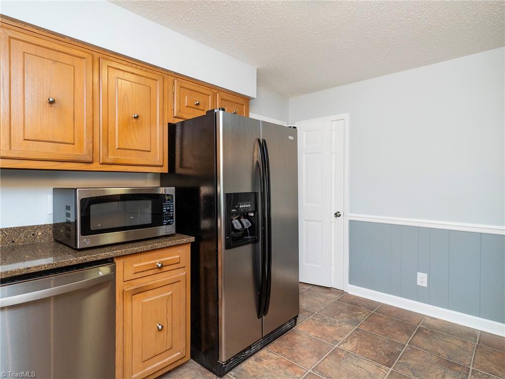 223 Shadowbrook Drive, Burlington, North Carolina image 10
