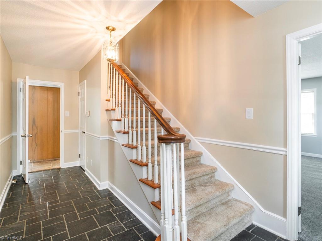 223 Shadowbrook Drive, Burlington, North Carolina image 2