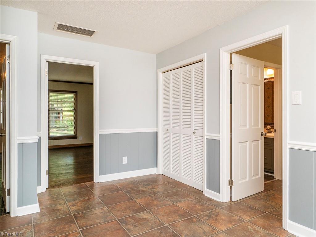 223 Shadowbrook Drive, Burlington, North Carolina image 17