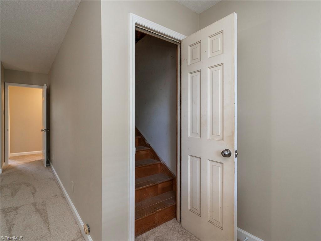 223 Shadowbrook Drive, Burlington, North Carolina image 34