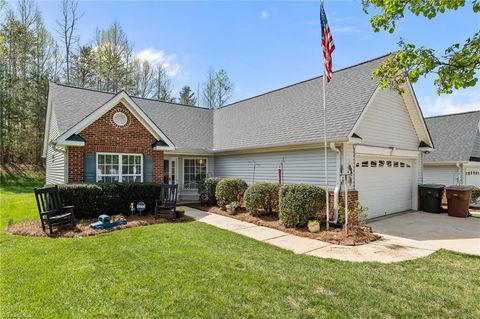 Photo of 5618 Roundup Circle, Greensboro, NC 27405 (MLS # 1214760)