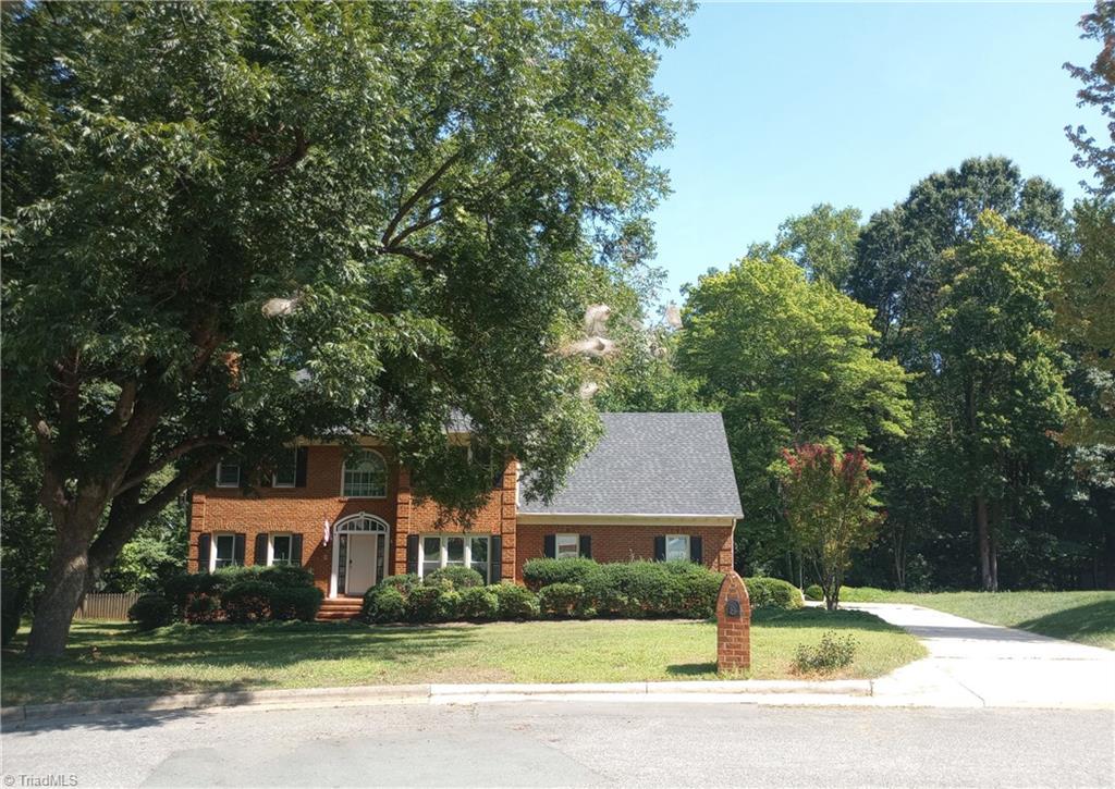 Photo of 8 Dunkirk Place, Greensboro, NC 27410 (MLS # 1237402)