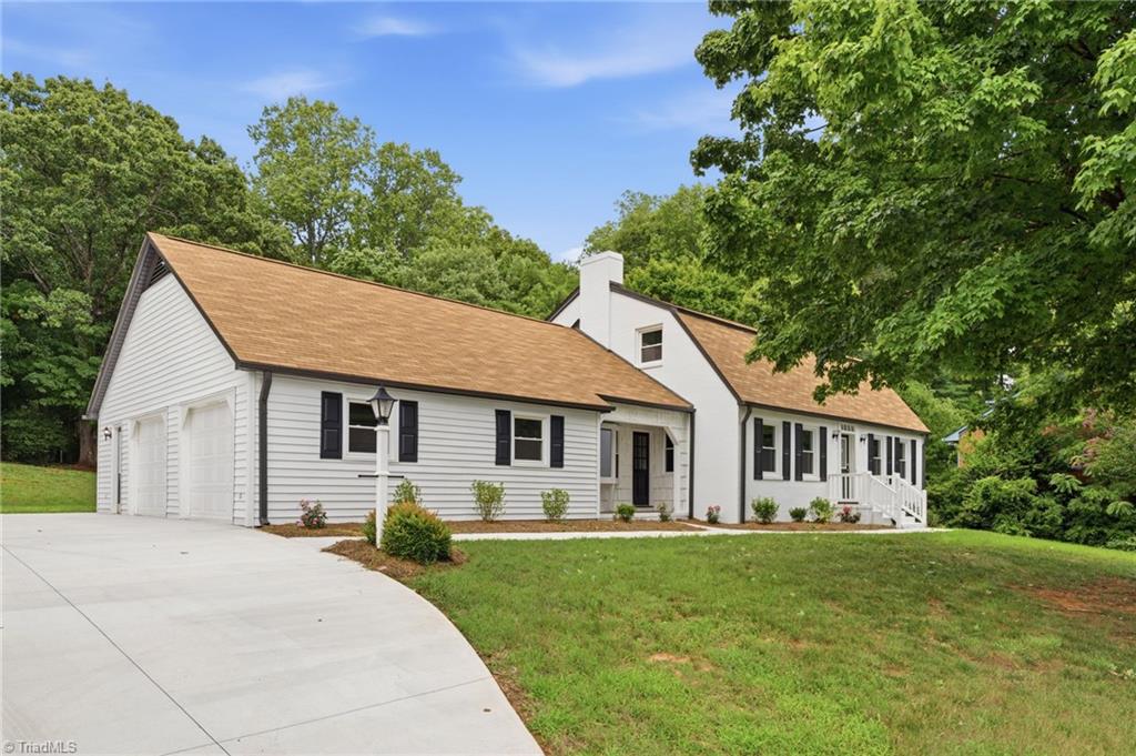 Photo of 3721 Herchel Lane, Winston-Salem, NC 27106 (MLS # 1236724)