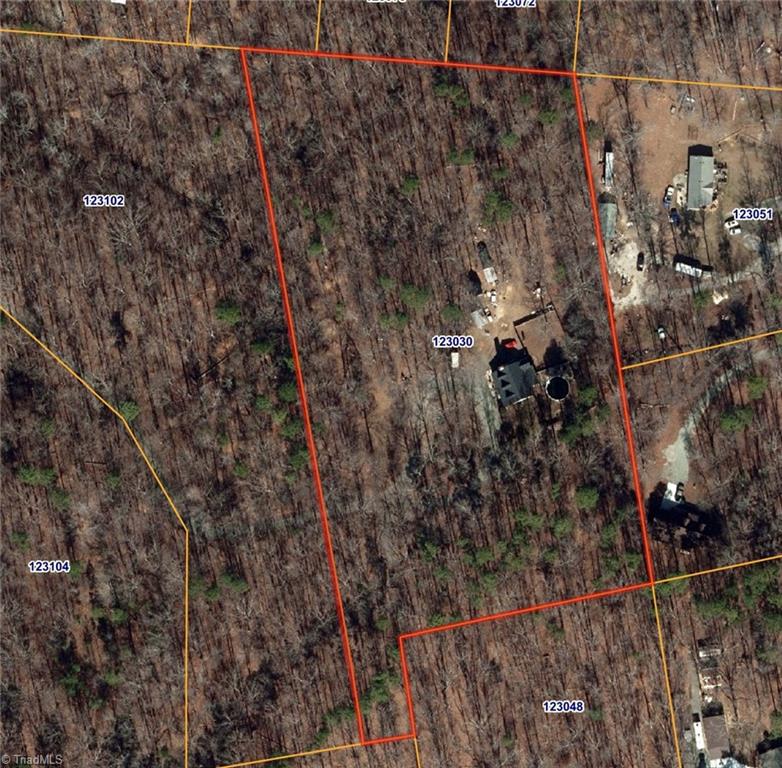 5196 Folgers Mill Road, Julian, North Carolina image 19