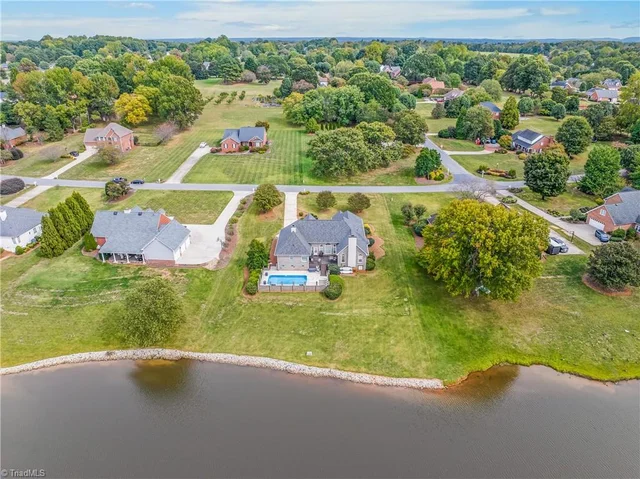 3785 Saddle Brook Drive, photo 3 of 50