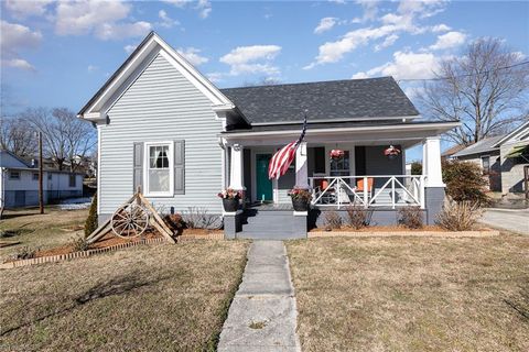 A home in Mount Airy