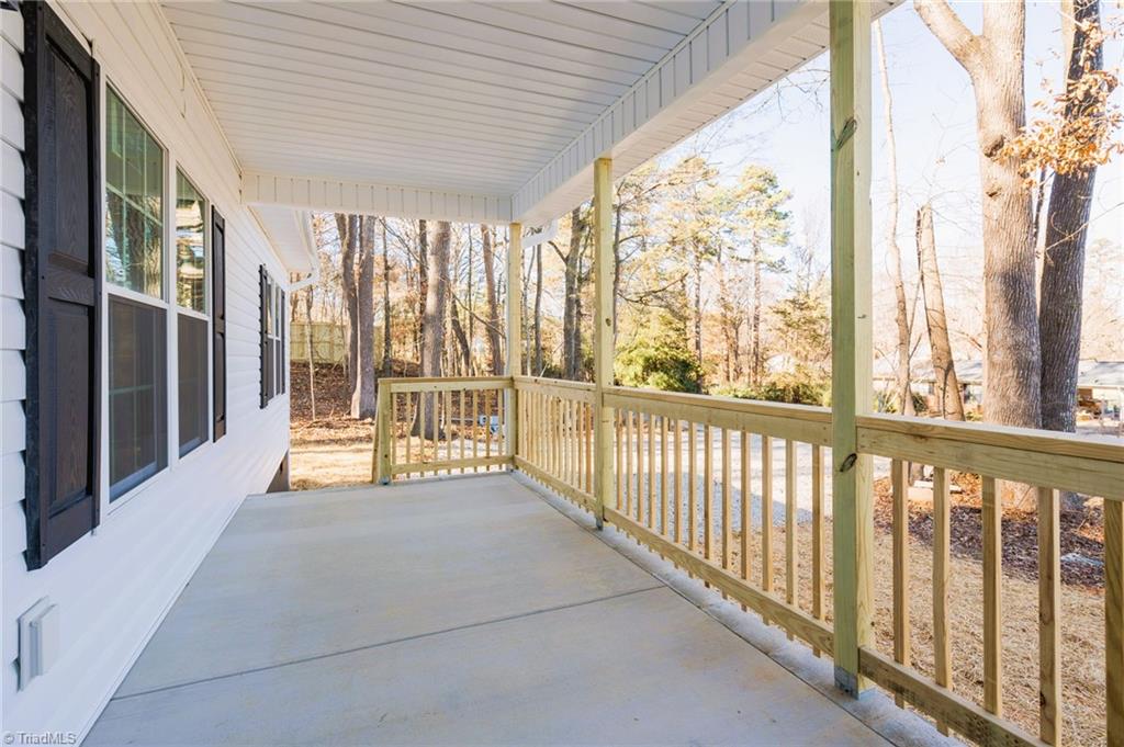 430 E Raleigh Avenue, Liberty, North Carolina image 2