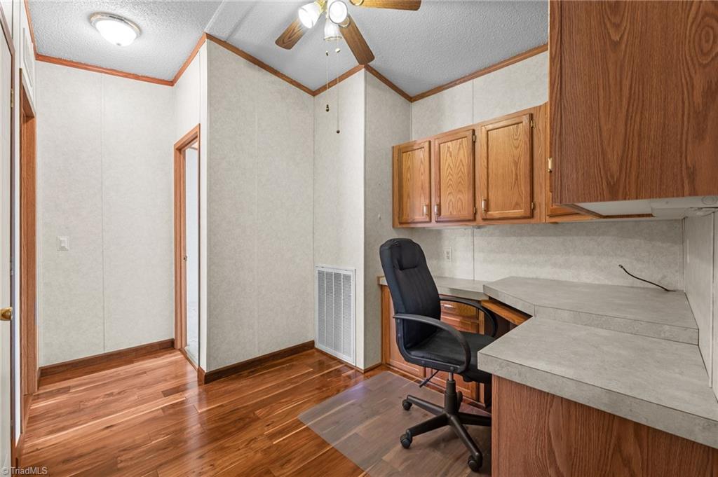2668 Ashewood Drive, Snow Camp, North Carolina image 20