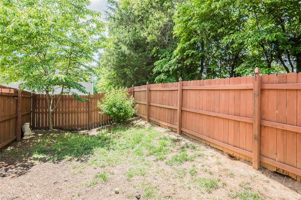 304 Walnut Crossing Drive, Whitsett, North Carolina image 26