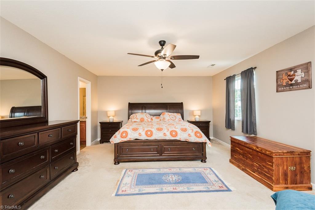 304 Walnut Crossing Drive, Whitsett, North Carolina image 19