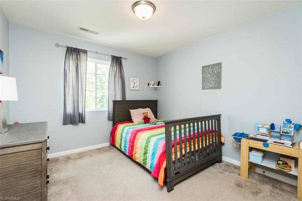 304 Walnut Crossing Drive, Whitsett, North Carolina image 23