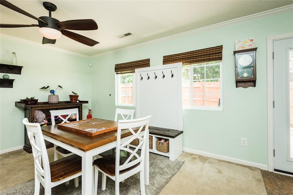 304 Walnut Crossing Drive, Whitsett, North Carolina image 10