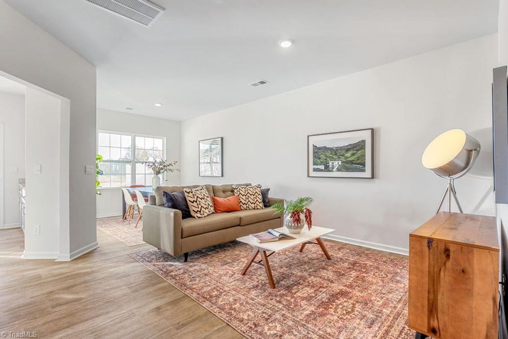 Photo of 804 Gaelic Drive, Gibsonville, NC 27249 (MLS # 1207391)