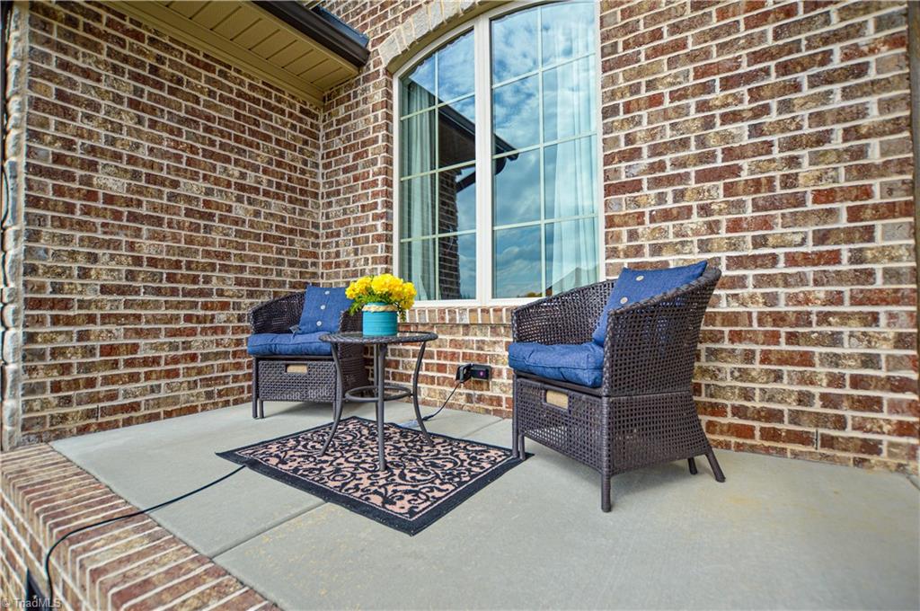 Photo 8 of 50 of 135 Cobblestone Walk Drive house