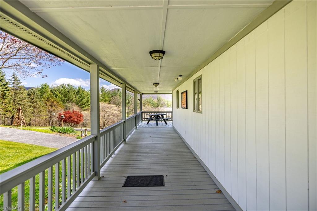 522 Buckeye Ridge Run, Sparta, North Carolina image 9