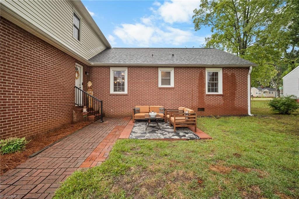 Photo of 218 Center Street, Kernersville, NC 27284 (MLS # 1236515)
